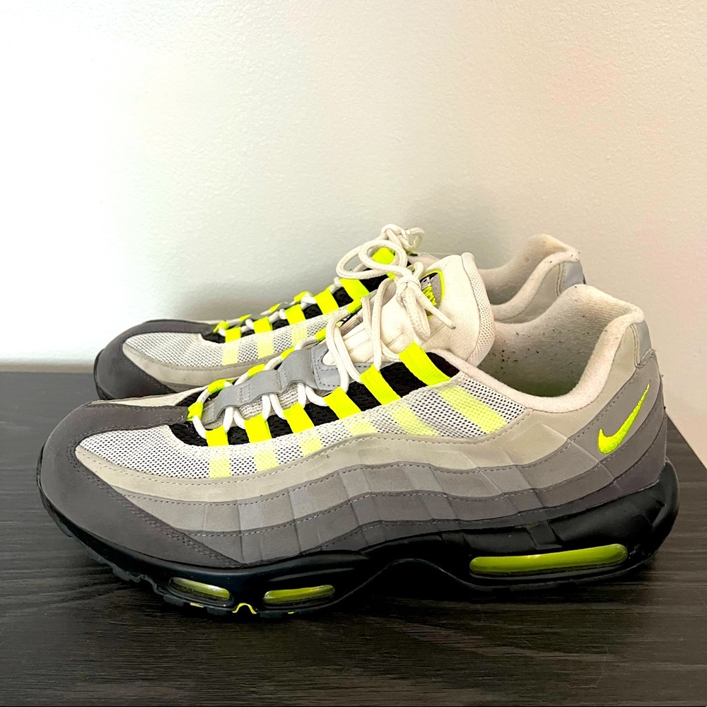 Men’s Nike Air Max 95 - Neon - Size 14